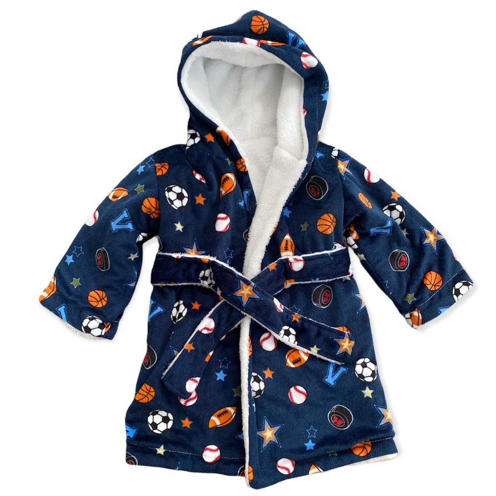 Blankets & Beyond bath robe